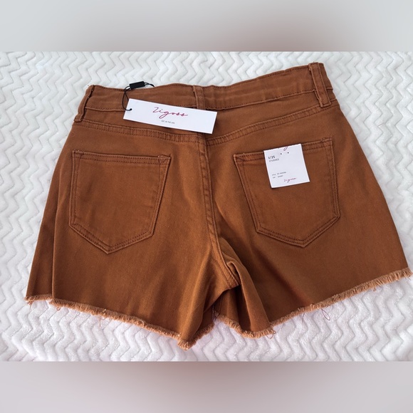 VIGOSS Shorts with Studs NWT - Picture 7 of 12